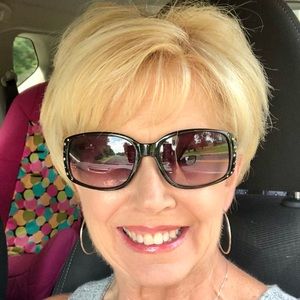 Meet your Posher, Kathy